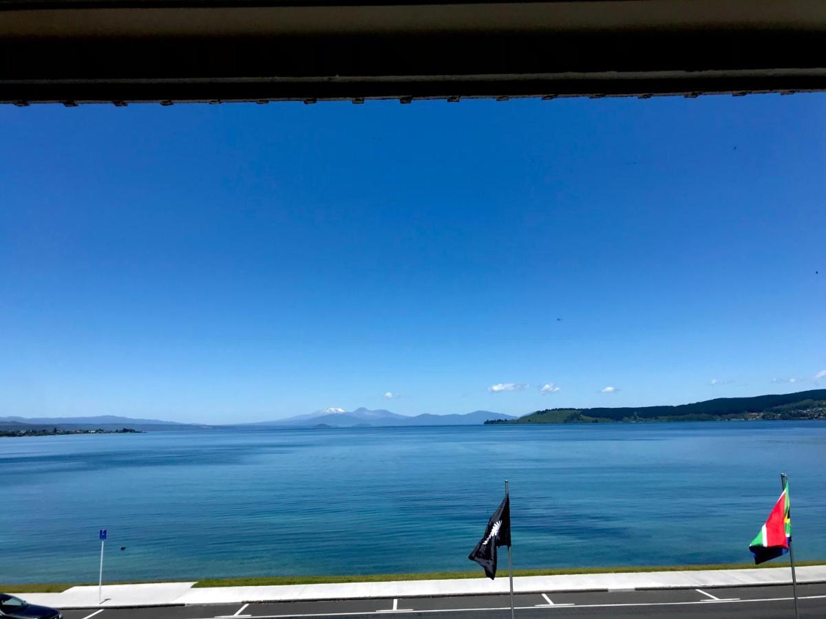Tui Oaks Motel Taupo Zewnętrze zdjęcie