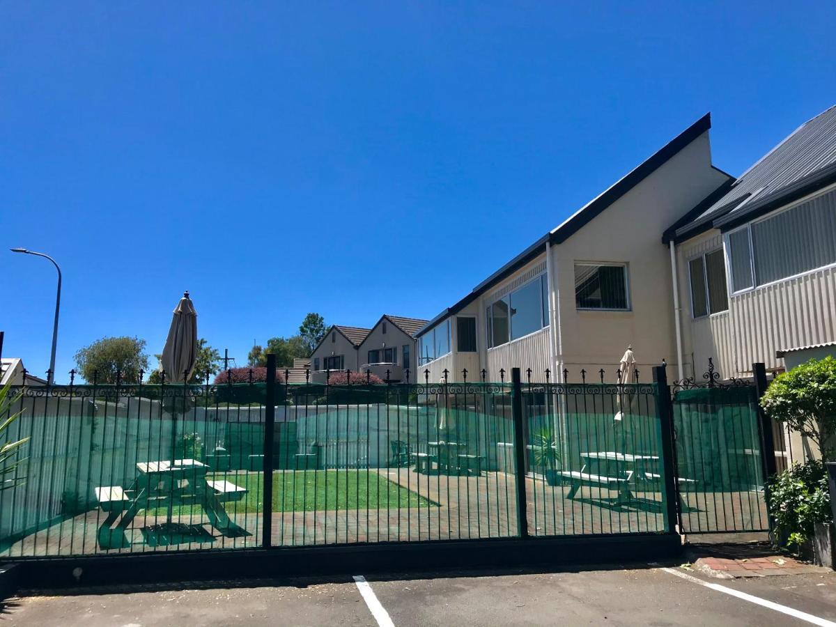 Tui Oaks Motel Taupo Zewnętrze zdjęcie