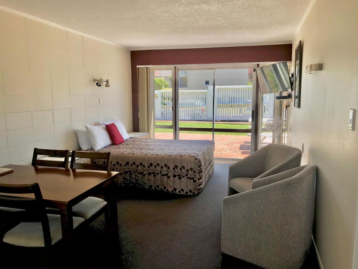 Tui Oaks Motel Taupo Zewnętrze zdjęcie