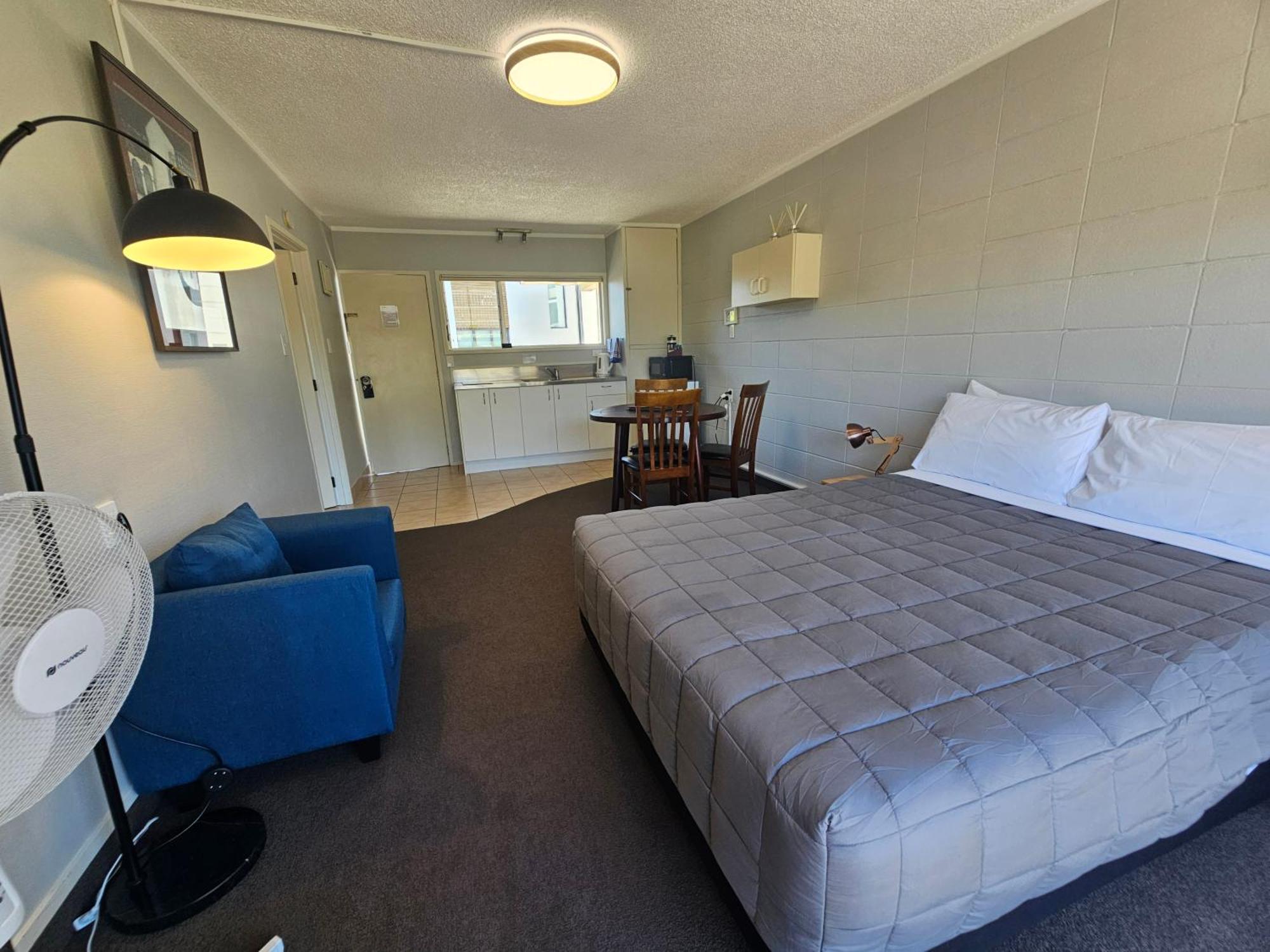 Tui Oaks Motel Taupo Zewnętrze zdjęcie