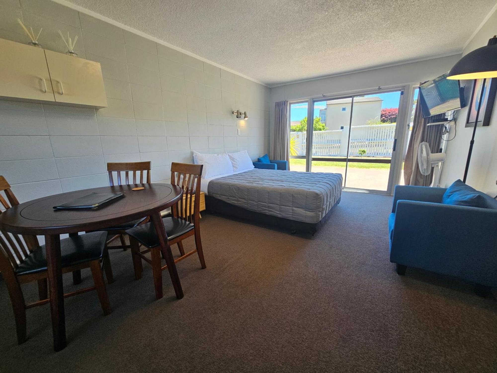 Tui Oaks Motel Taupo Zewnętrze zdjęcie