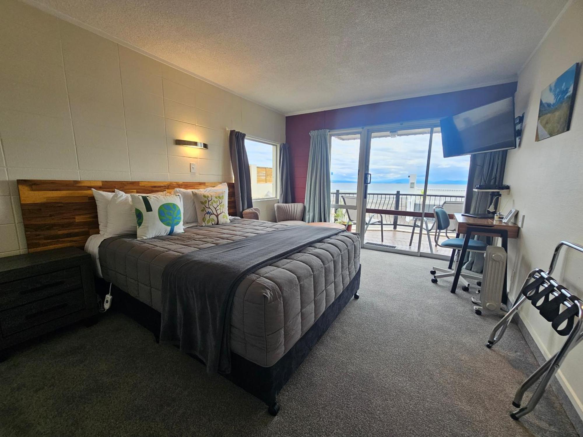 Tui Oaks Motel Taupo Zewnętrze zdjęcie