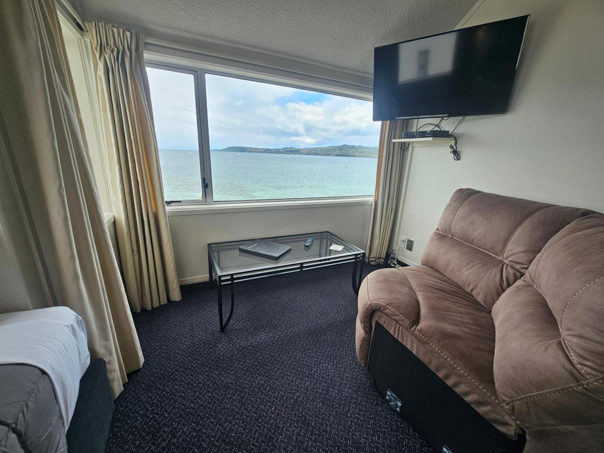 Tui Oaks Motel Taupo Zewnętrze zdjęcie