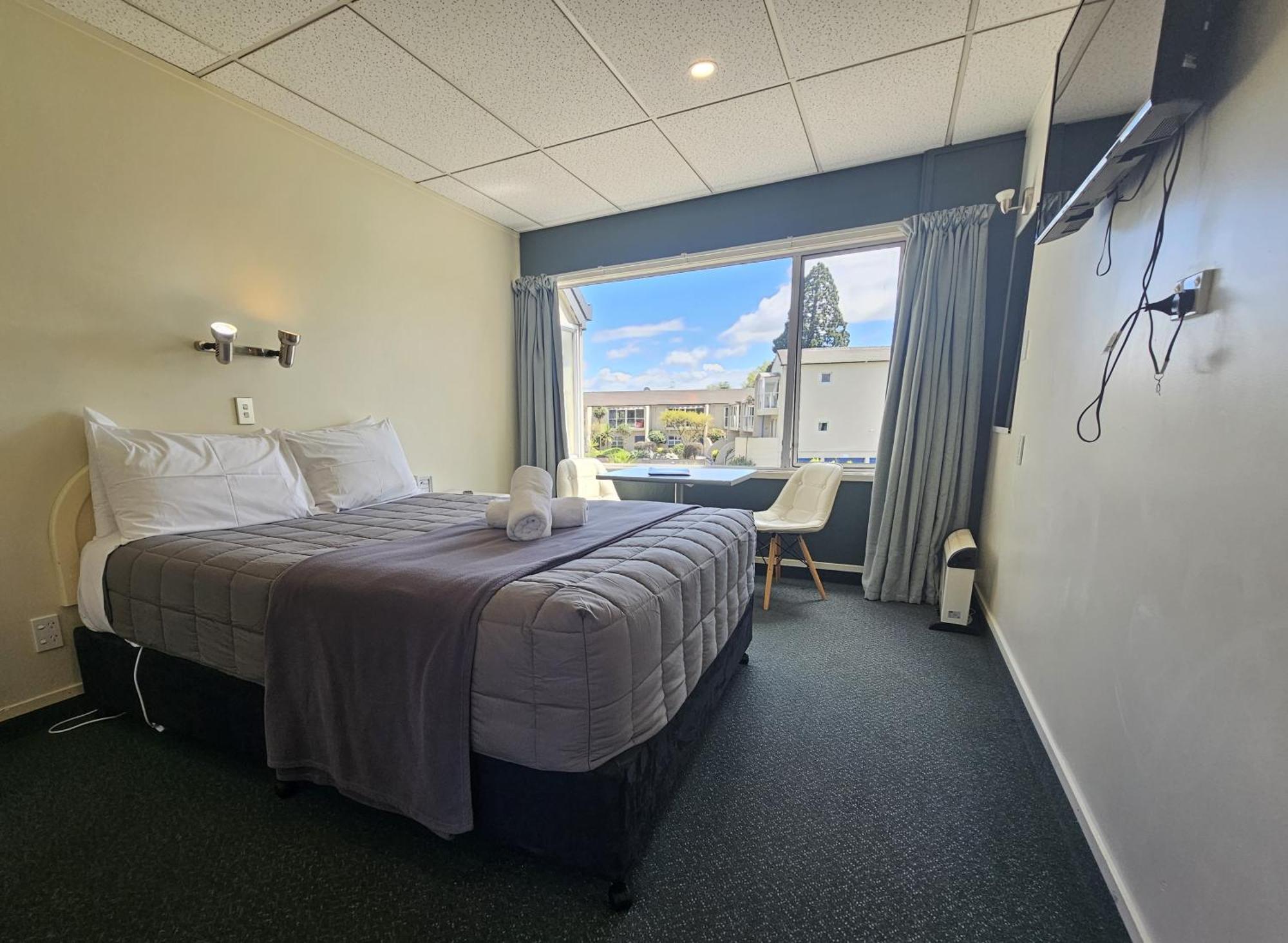 Tui Oaks Motel Taupo Zewnętrze zdjęcie