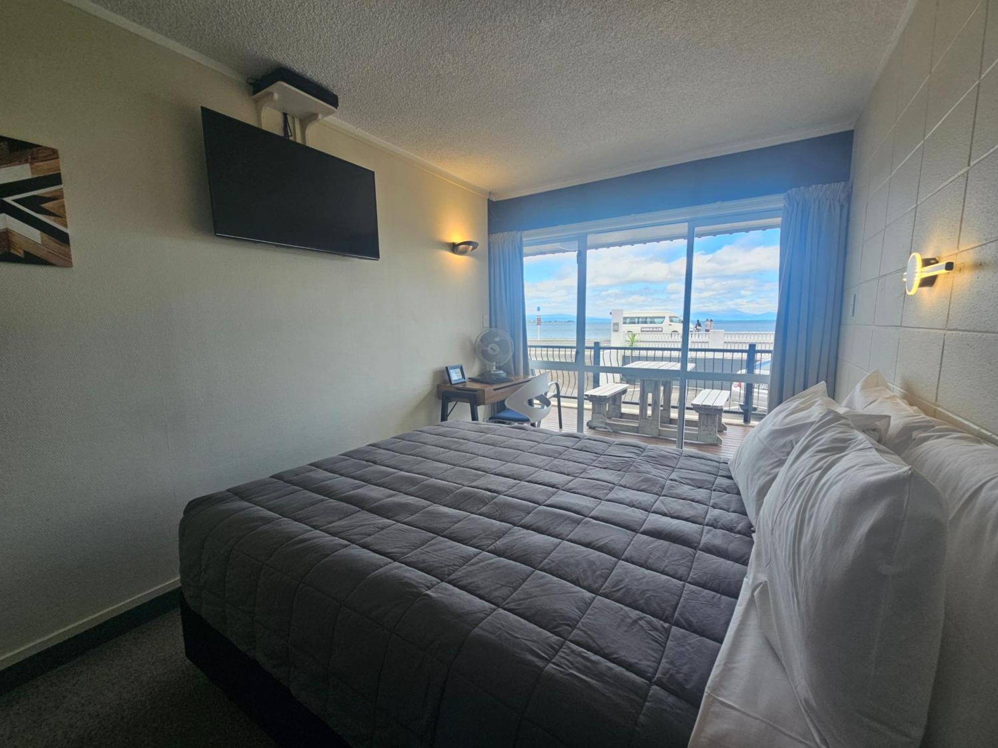 Tui Oaks Motel Taupo Zewnętrze zdjęcie